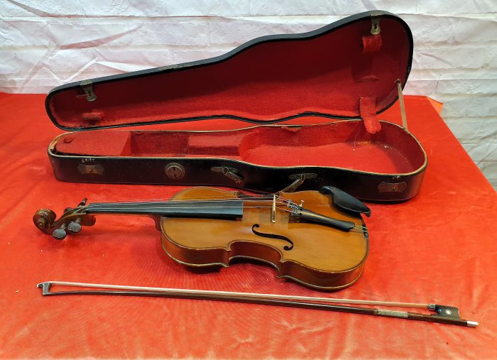 Antiguo violin Antonius Stradivarius Cremonensis Faciebat Anno 1713 - hecho en Checoslovaquia