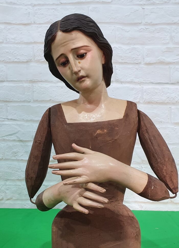 Talla Virgen Dolorosa sentada para vestir