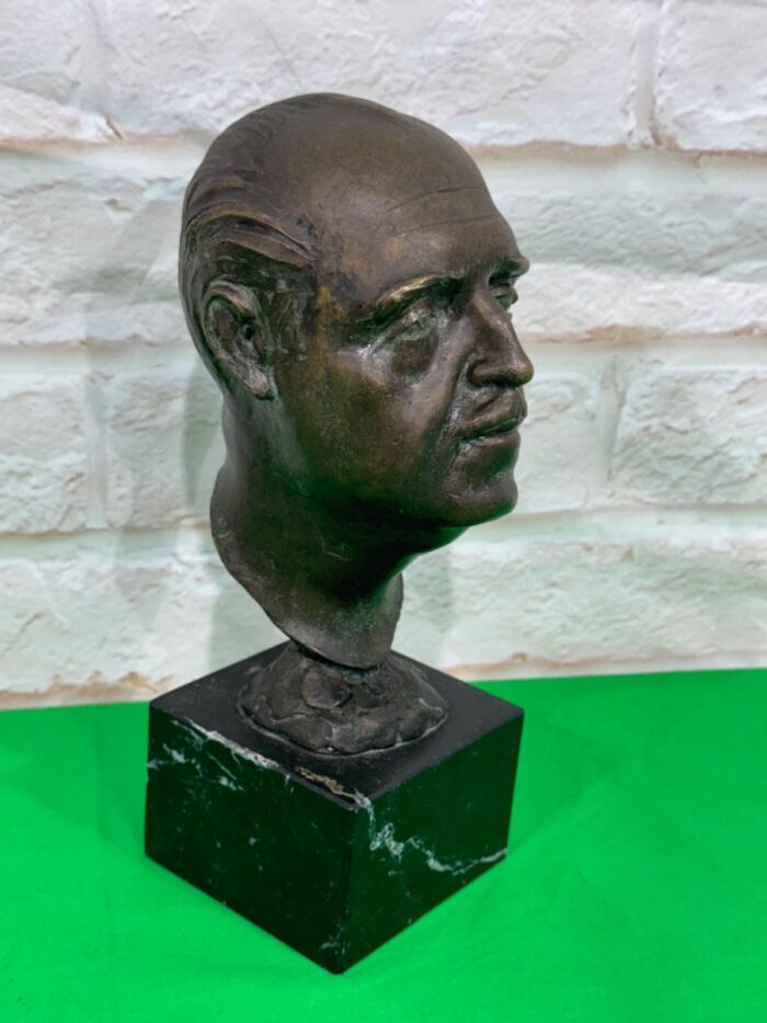 Busto en bronce de Francisco Franco Bahamonde firmado M. Amaya