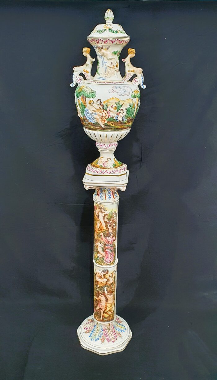 Jarrón sobre columna porcelana Capodimonte - Imagen 13