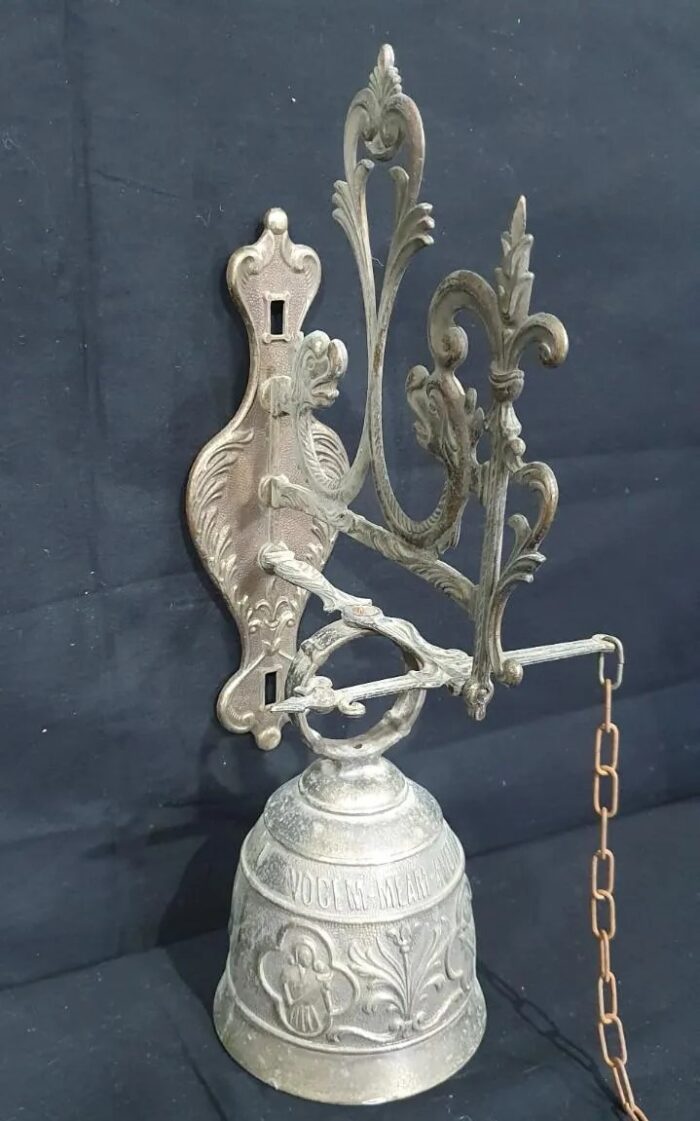 Campana bronce con soporte