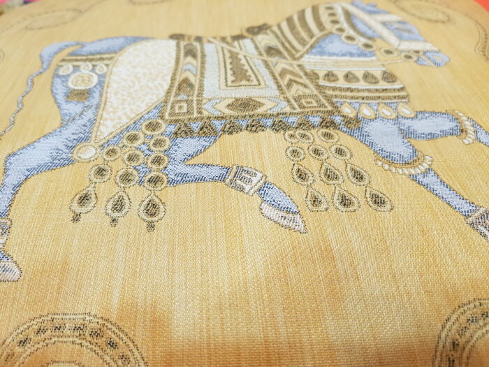 COJIN DECORATIVO - Imagen 4