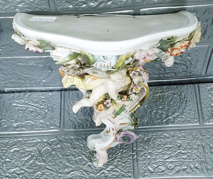 Pareja de ménsulas en porcelana - Imagen 2