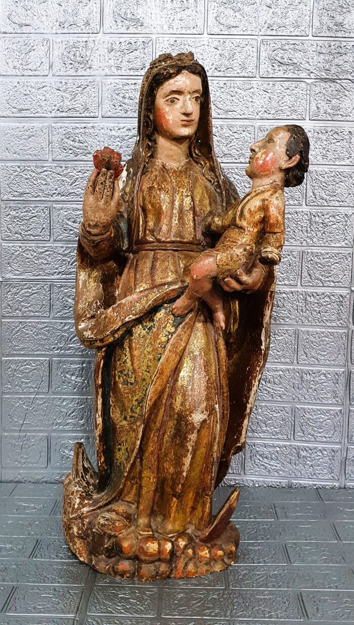 Talla de madera policromada Virgen con niño SS.XVII-XVIII
