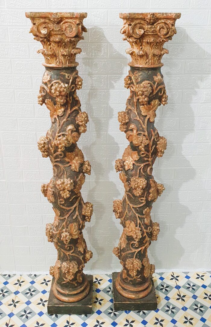 Pareja de columnas salomónicas - Imagen 4