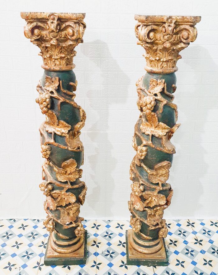 Pareja de columnas salomónicas - Imagen 4