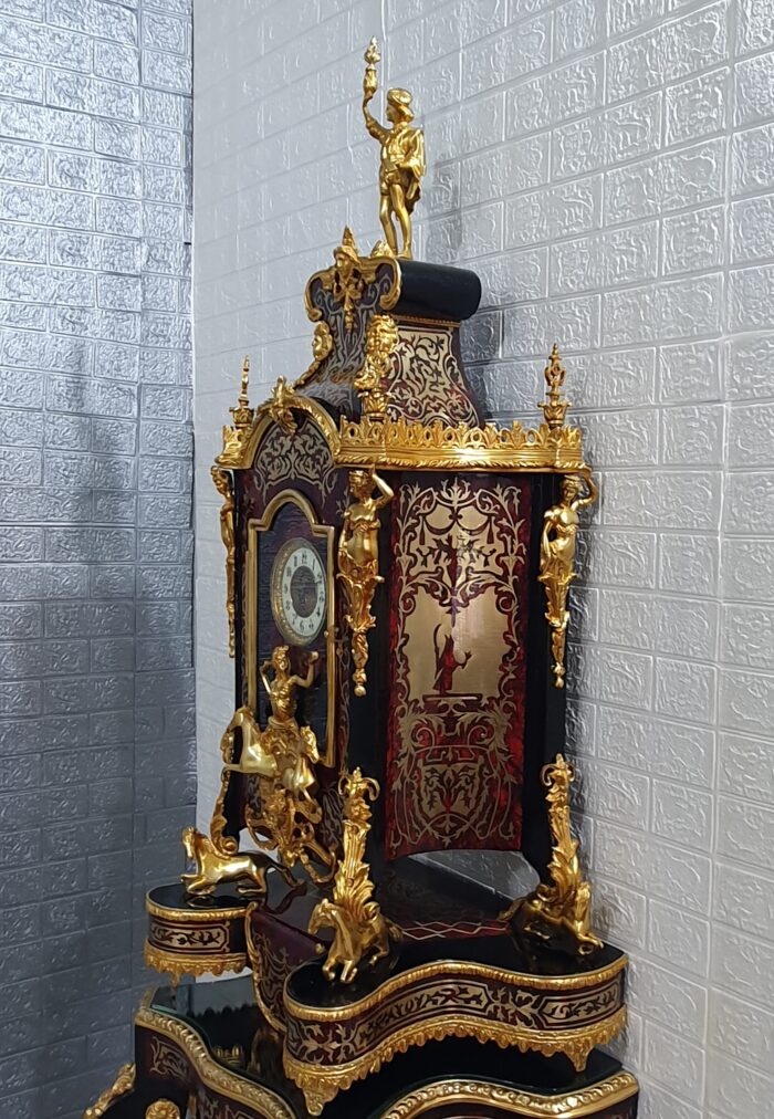 Reloj de consola estilo barroco - Imagen 17