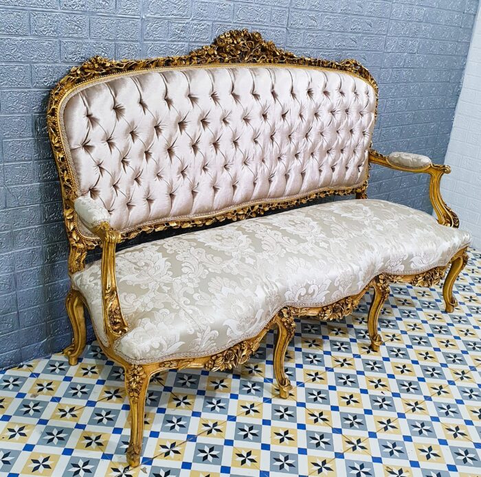Conjunto sofá con dos sillones y mesa auxiliar estilo Luis XV - Imagen 8