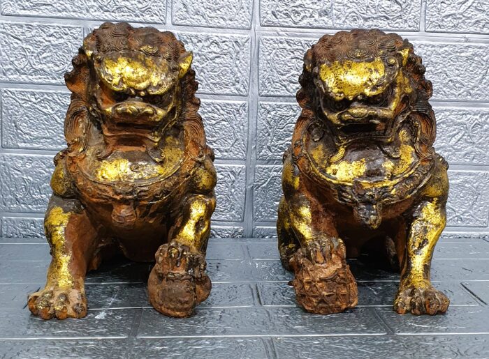 Pareja de perros foo en hierro fundido - Imagen 6